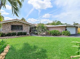 5640 SW 3rd Ct, Plantation, FL 33317