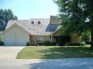 113 W 125th Ter, Kansas City, MO 64145