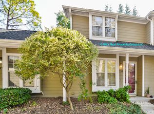 2726 Tiergarten Ln, Charlotte, NC 28210