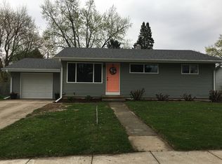 913 N 15th St, Rochelle, IL 61068