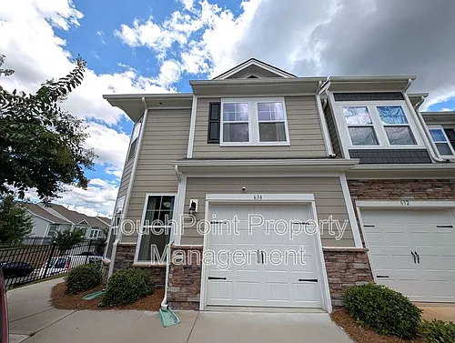 634 Cypress Glen Ln Photo 1