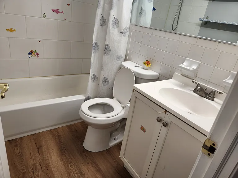300 Byberry Rd #103 — Photo 10