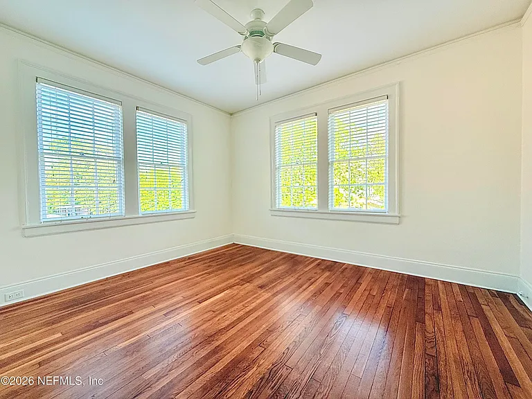 3110 Oak St #3 — Photo 5