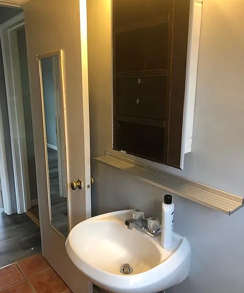 1210 Dwight Way — Photo 11