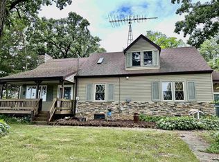 10018 S Knutson Rd, Beloit, WI 53511