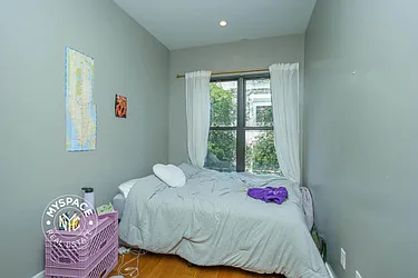 Rented by MySpaceNYC