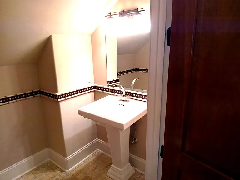 1847 Ashley Hall Way — Photo 9
