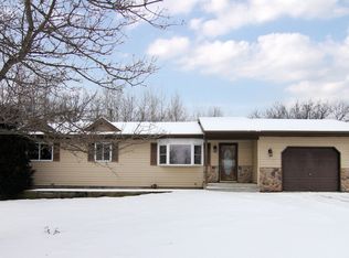 30130 Ridgewood Ave, Shafer, MN 55074