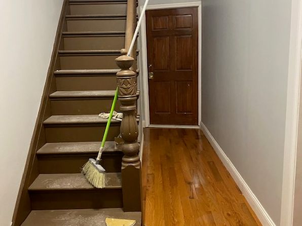 6216 74th Ave FLOOR 2