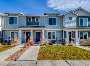 458 N Trident Dr, Saratoga Springs, UT 84045