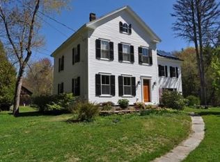 124 N Valley Rd, Pelham, MA 01002