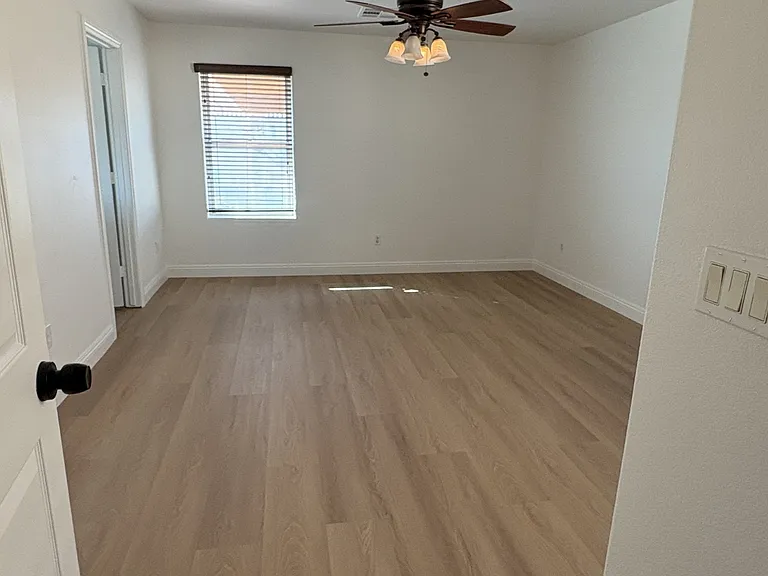 5697 Sentry Palm Ct — Photo 8