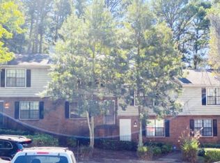 2225 Highpoint Rd, Snellville, GA 30078