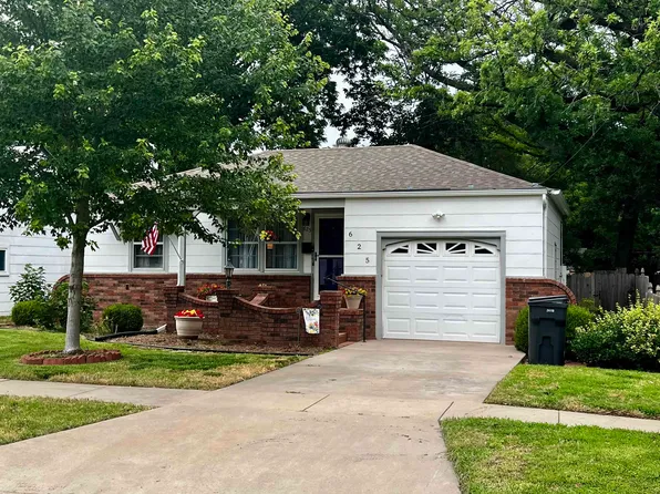 625 Grandview Ave, Newton, KS 67114