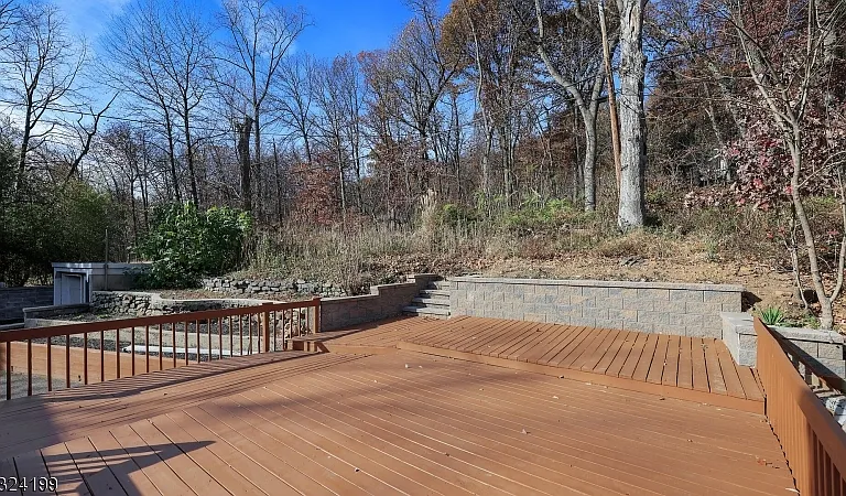 89 East Dr — Photo 35