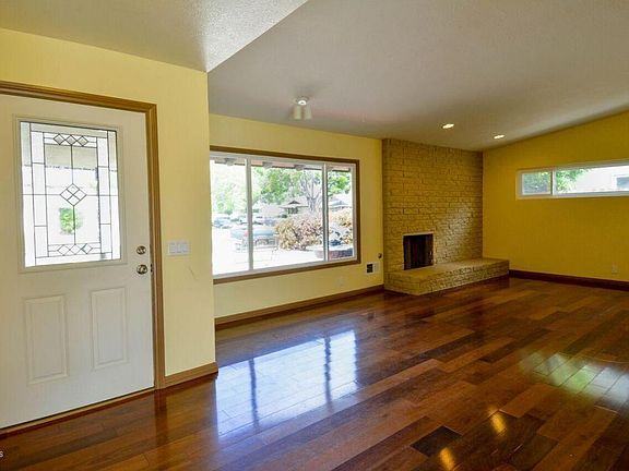4th image of 2134 Jasmine St