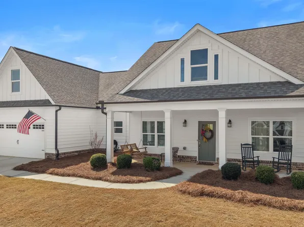 132 Alexander Lakes Dr, Eatonton, GA 31024