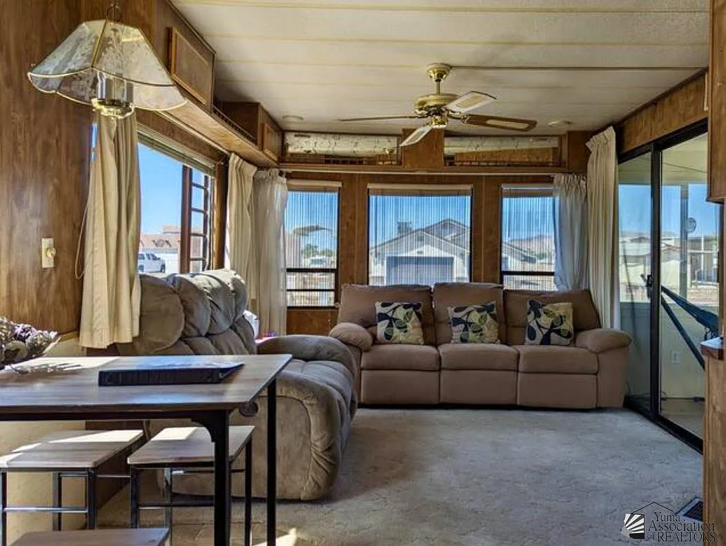 1 bed, 1.0 bath, 400 sqft, $1,000 — Photo 3