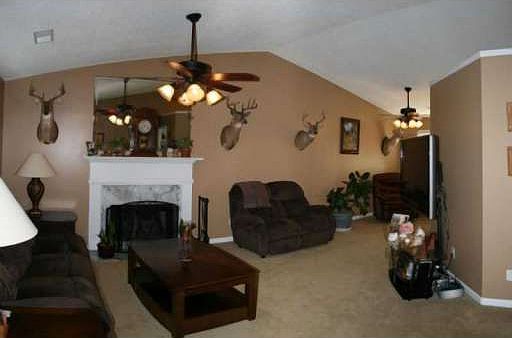 4th image of 247 Ashland Park Ct