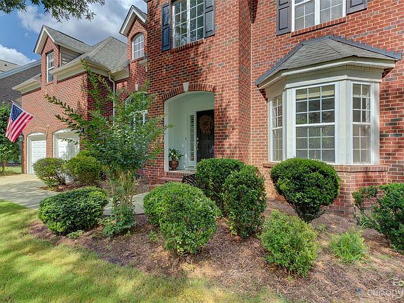 2nd image of 16720 Hammock Creek Pl