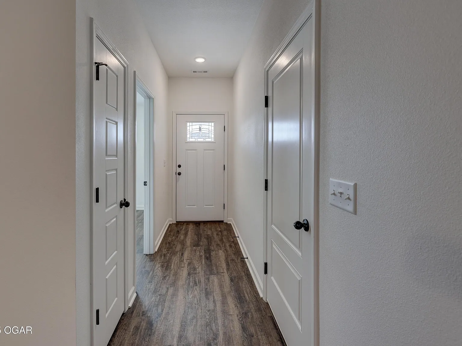 3 bed, 2.0 bath, 1445 sqft, $1,399 — Photo 3