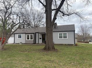5519 Monrovia St, Shawnee, KS 66216