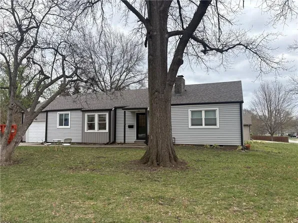 5519 Monrovia St, Shawnee, KS 66216