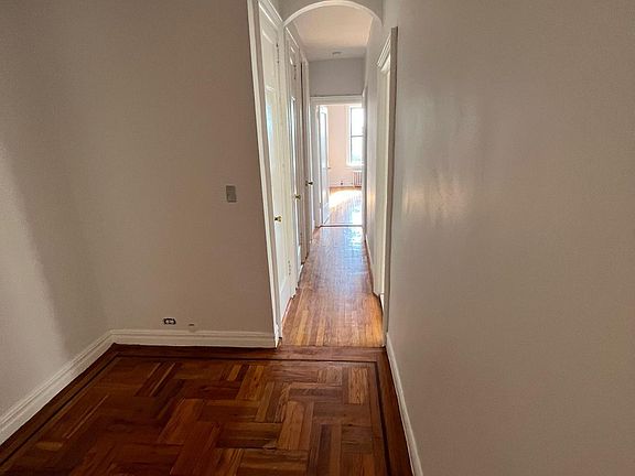 2nd image of 655 E 223rd St #4J