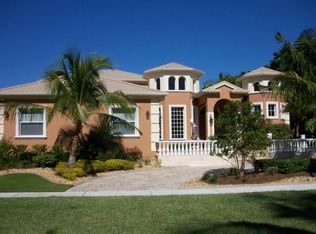 1229 Plumosa Dr, Fort Myers, FL 33901