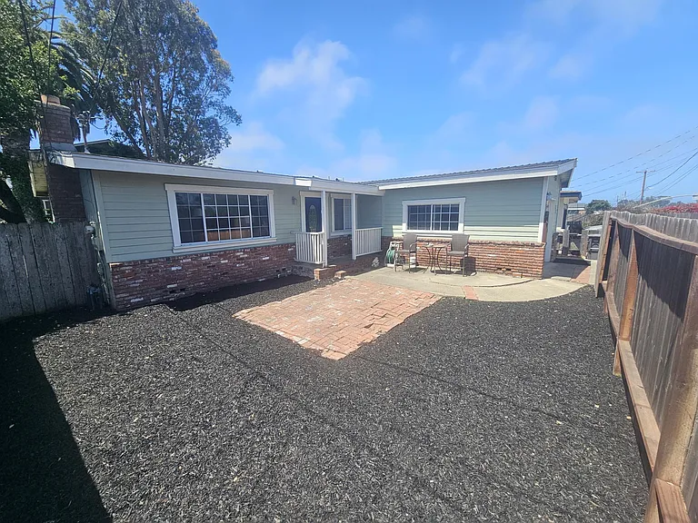 433 Los Osos Valley Rd — Photo 4