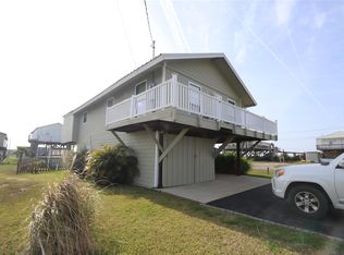 143 Bienville Ln, Grand Isle, LA 70358