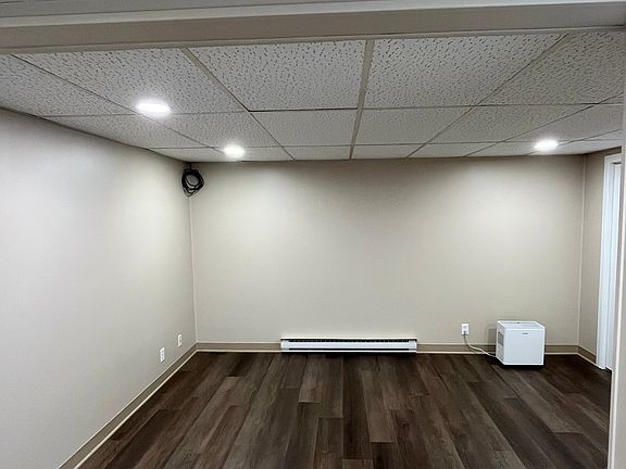 5th image of 15 E Bluff St #19