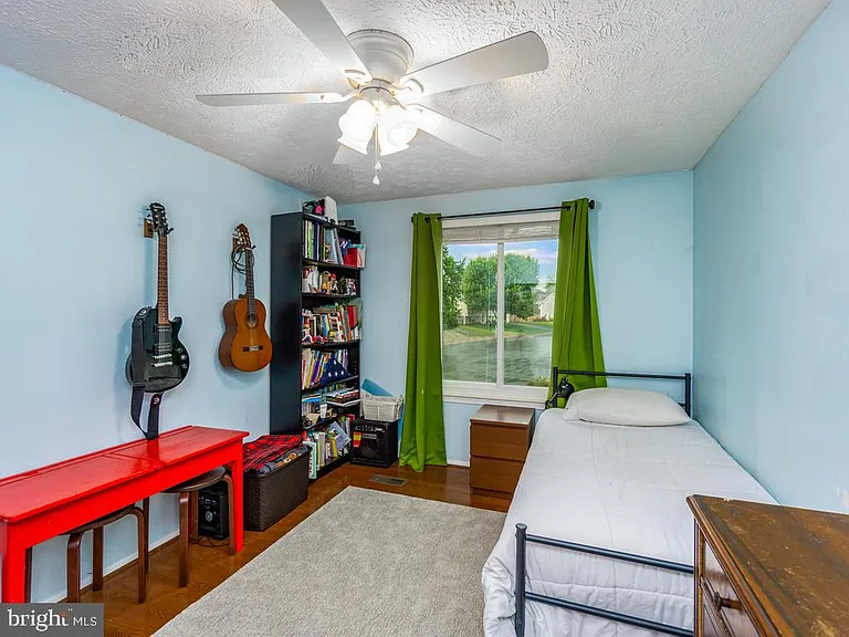 3827 Dittany Ct — Photo 26