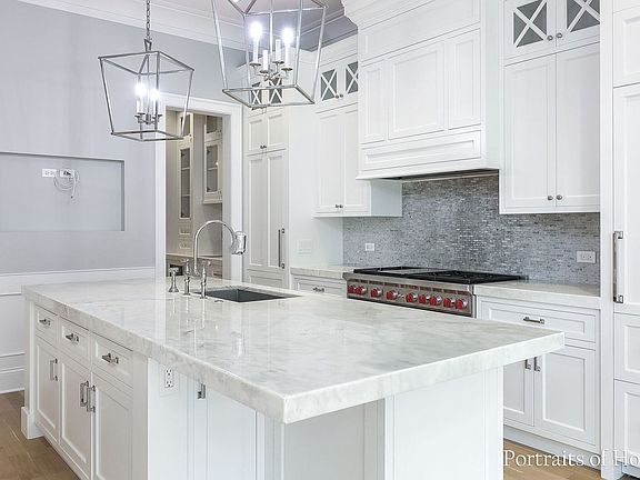 5th image of 1838 N Hudson Ave