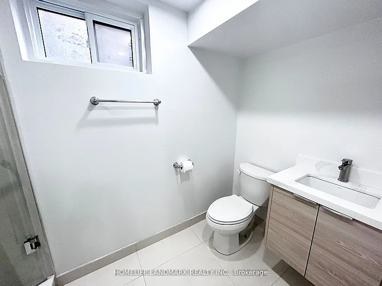 18 Summerfeldt Cres — Photo 19