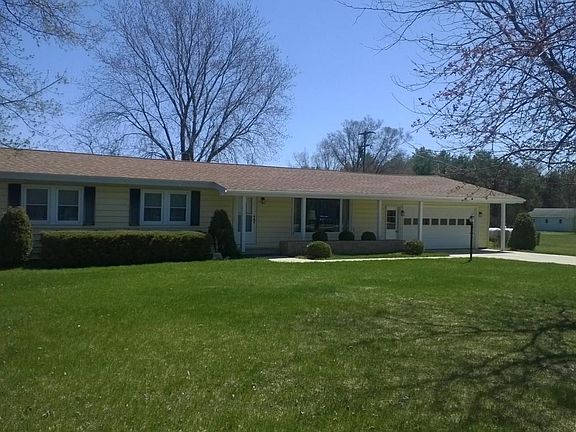 4th image of 11780 Northland Dr
