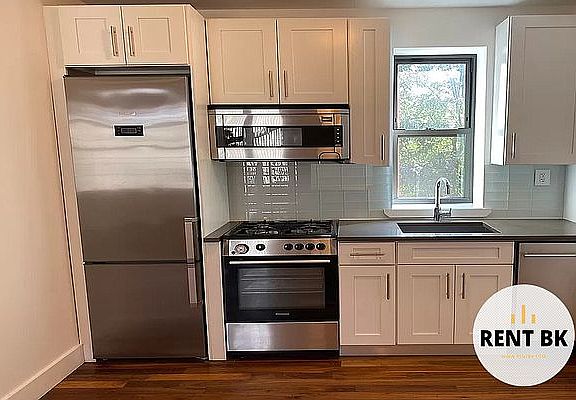 2nd image of 1148 Union St #11W