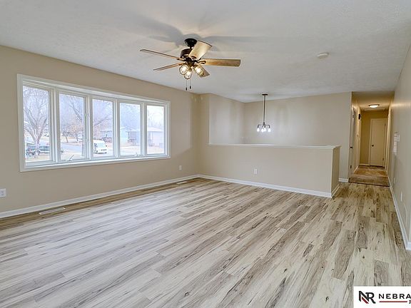 3rd image of 5151 Boeckner Ave