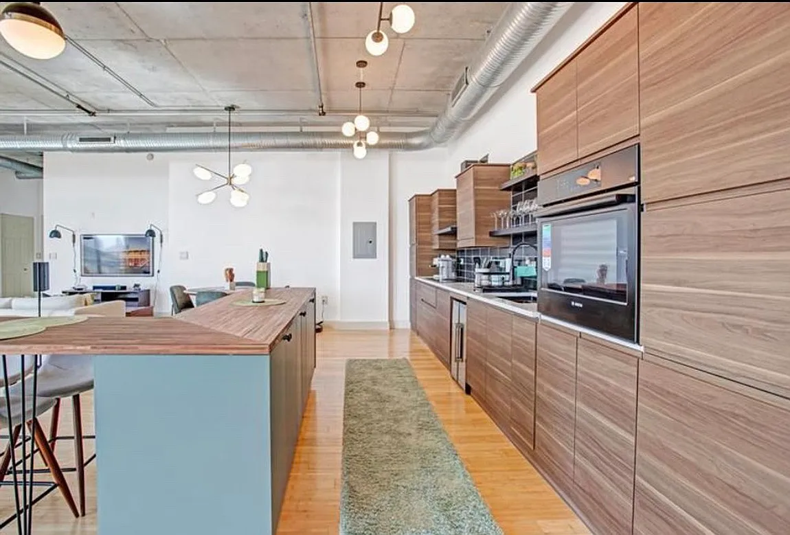 2 bed, 1448 sqft, $3,400 — Photo 4