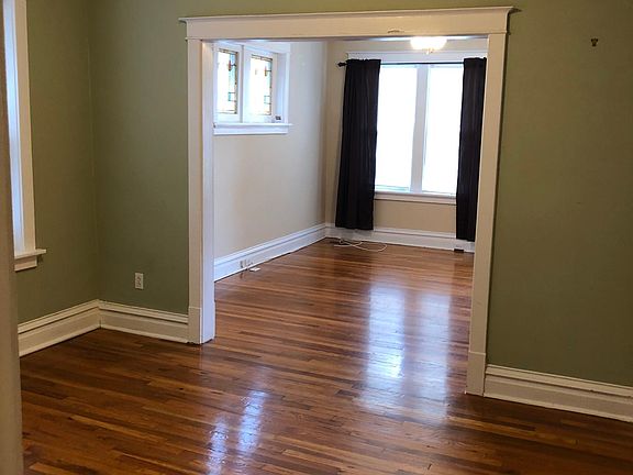 3rd image of 6522 Clayton Ave