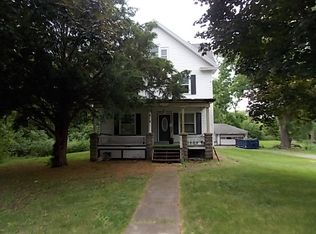 819 Ridge Rd, Ontario, NY 14519