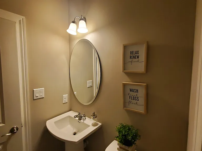 12770 Apsley Ln — Photo 7