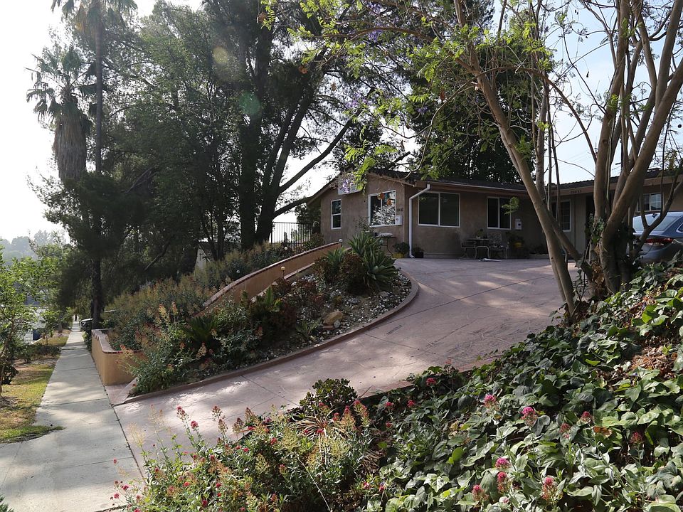 1st image of 20431 Tiara St