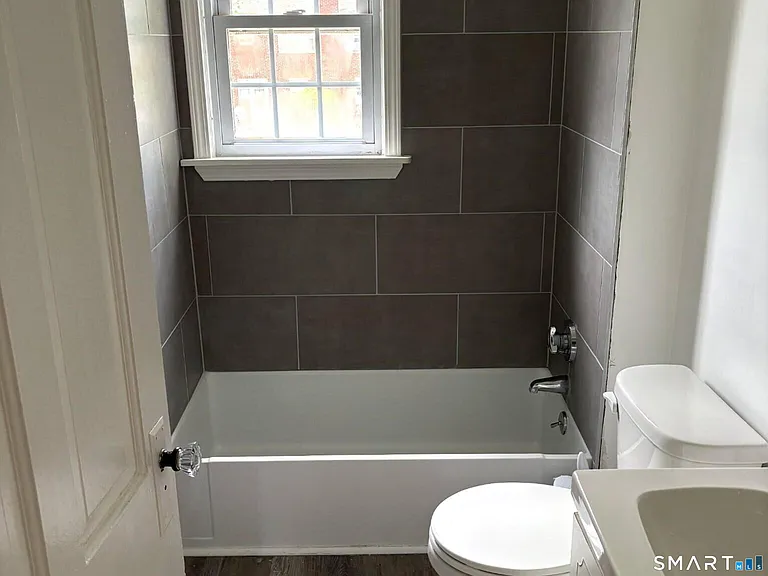 51 Robin Rd #B2 — Photo 6
