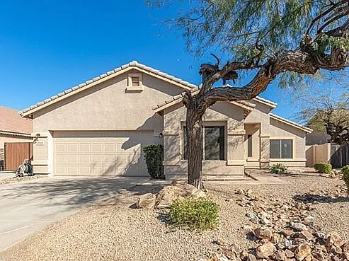 4 bed, 3.0 bath, 1970 sqft, $2,700 — Photo 1