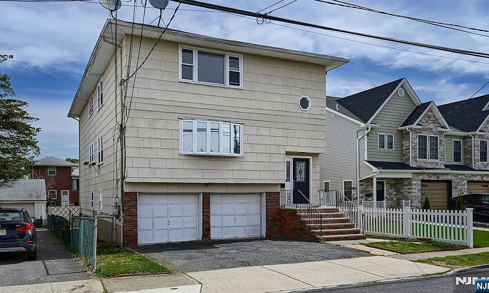 1st image of 71 Chestnut St