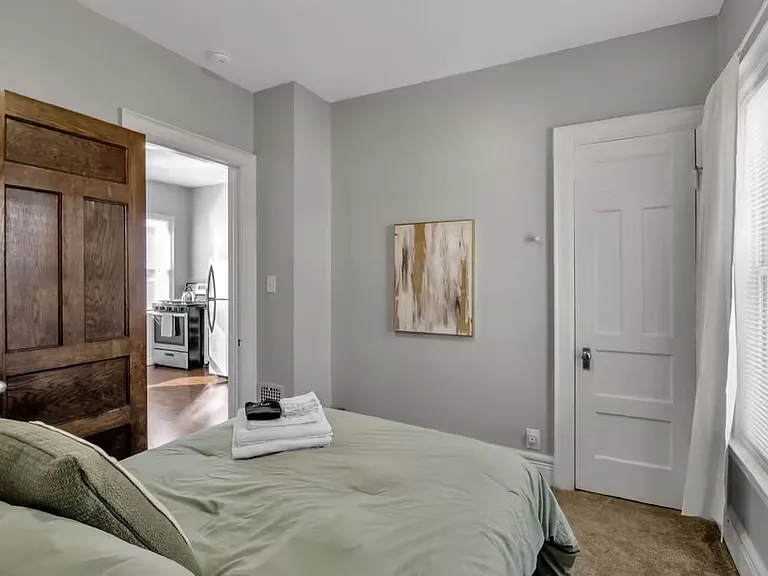 115 Claremont Ave #4 — Photo 4