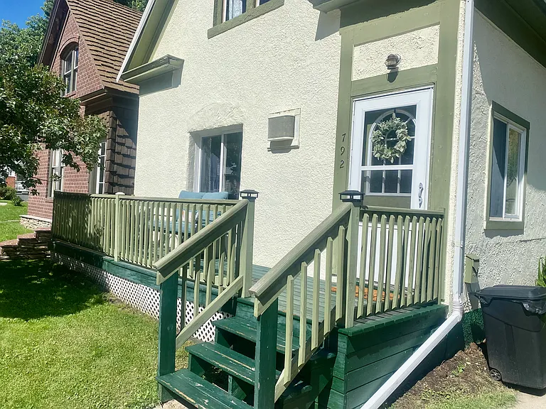 792 Main St — Photo 28