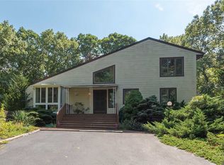 35 Senne Rd, Northport, NY 11768
