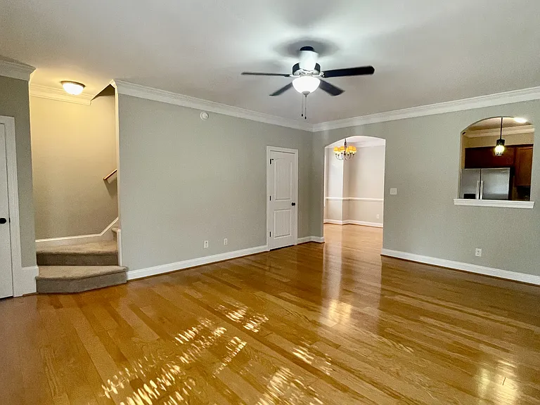 510 Capstone Dr #1 — Photo 3